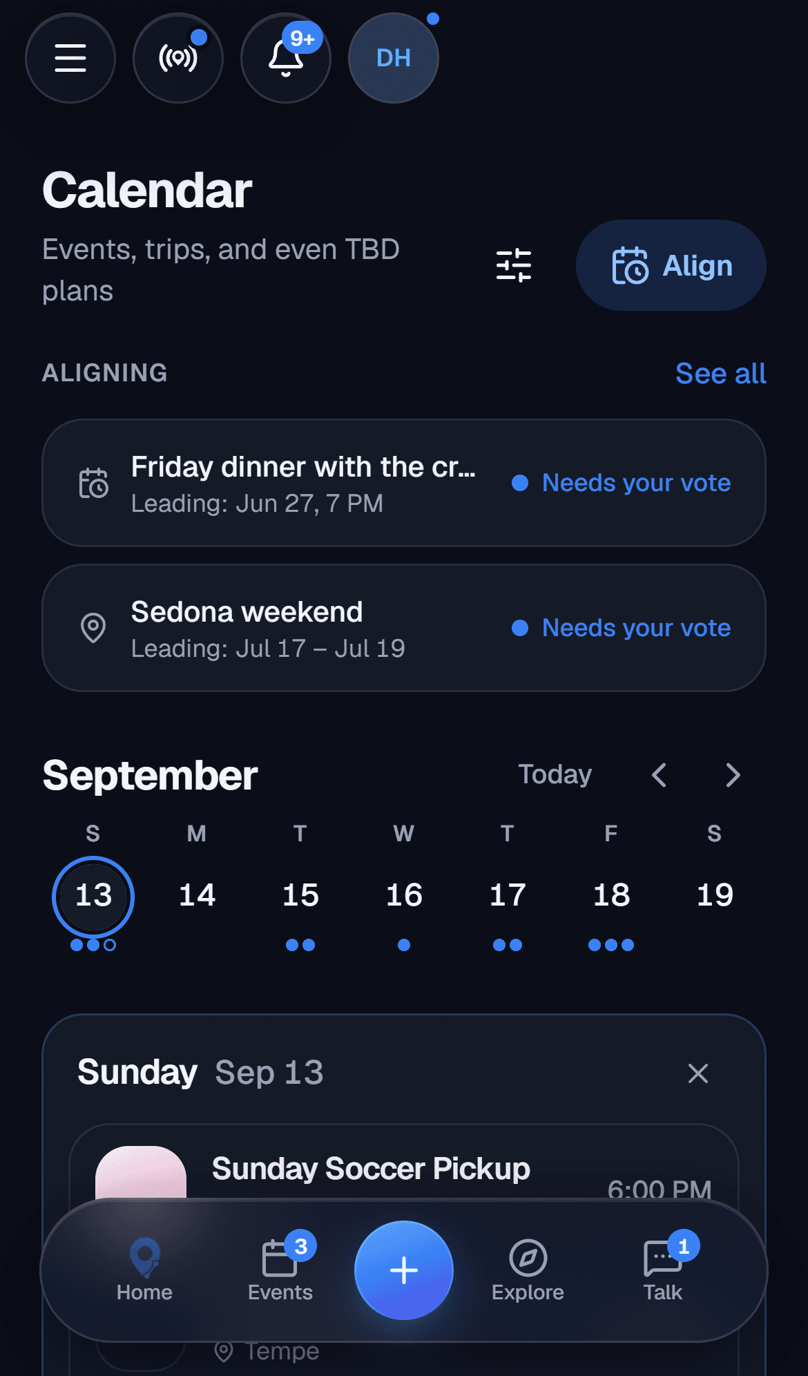 An opened day on the Joinue calendar showing an invitation, its overlap line, and the RSVP control